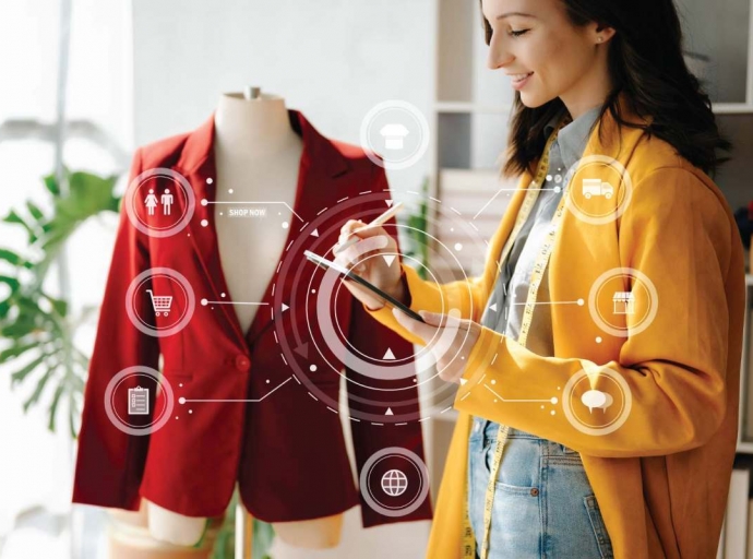 Online apparel brands restructure market strategies with new store openings across India